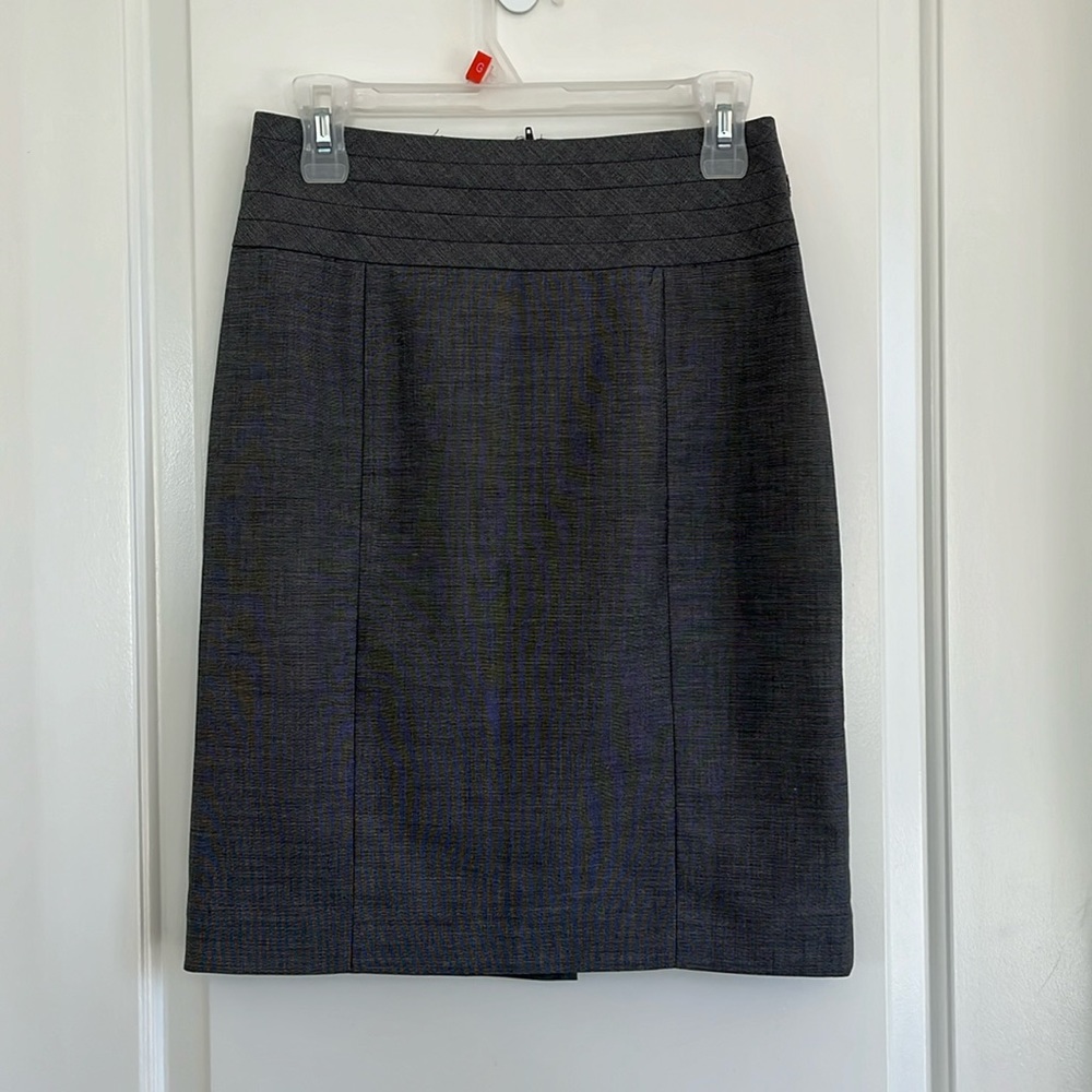 H & M tailored skirt size 6